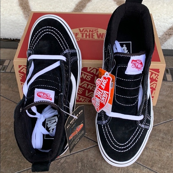 VANS SK8-HI MTE BLACK/TRUE WHITE WMNS - Picture 9 of 16